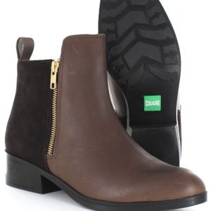 COUGAR Waterproof ankle boot (Size 8)